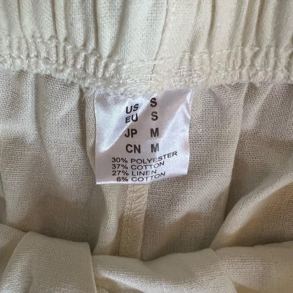 Linen blend off-white shorts size small - Picture 7 of 9